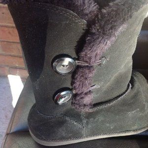 Genuine suede fur boots size 8